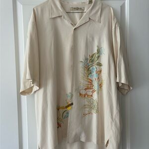 5 Tommy Bahama men’s button up shirts